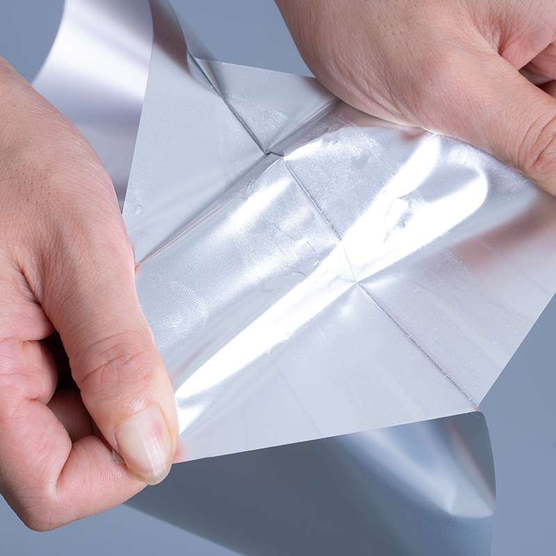 Itsekiinnittyvä mustesuihku, matta hopea PET-kalvo